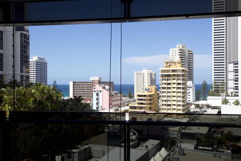 Circle Luxury Holidays - Yamba Accommodation 4