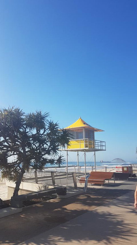 Circle Luxury Holidays - Yamba Accommodation 0