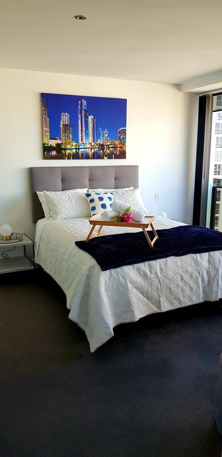 Circle Luxury Holidays - Yamba Accommodation 16