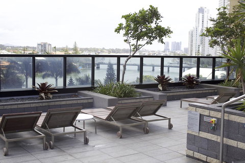 Circle Luxury Holidays - Yamba Accommodation 19