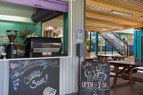 Backpackers In Paradise 18-35 Hostel - Yamba Accommodation 23