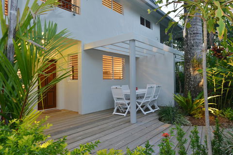 [ ANDY'S BEACH HOUSE ] - Yamba Accommodation 8