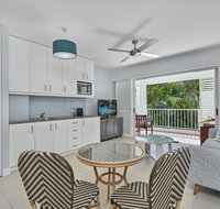 Couples private spa beach getaway - Yamba Accommodation