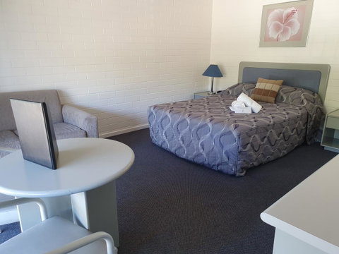Dalby Manor Motor Inn - Yamba Accommodation 2