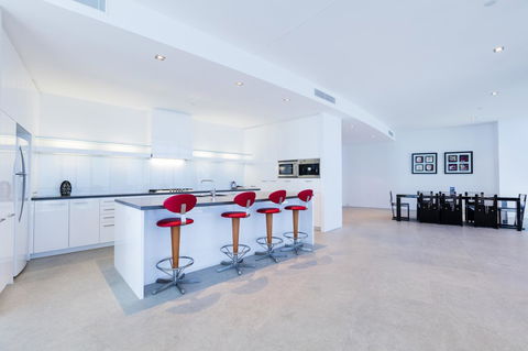 Q1 Resort & Spa - Official - Yamba Accommodation 24