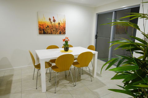 Direct Collective - Breeze On Brightwater - Yamba Accommodation 21