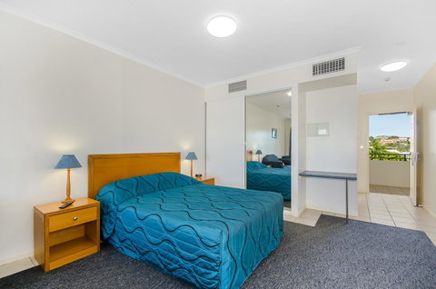 Madison Ocean Breeze Apartments - Yamba Accommodation 9