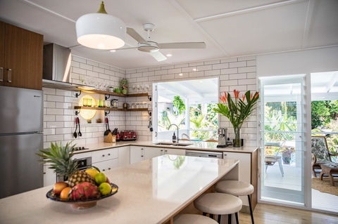 Jamaica Beach House - Yamba Accommodation 3