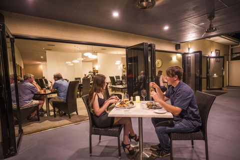Emerald Maraboon Motor Inn - Yamba Accommodation 4