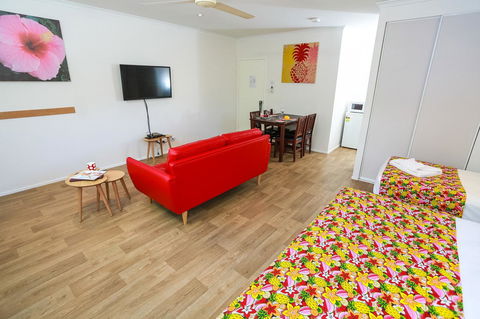Port Douglas Motel - Yamba Accommodation 7