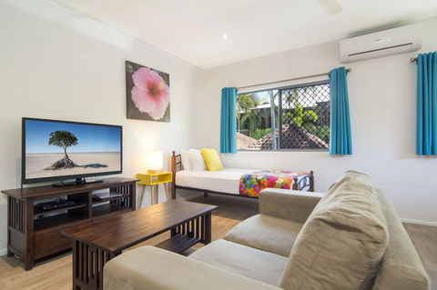 Port Douglas Motel - Yamba Accommodation 36