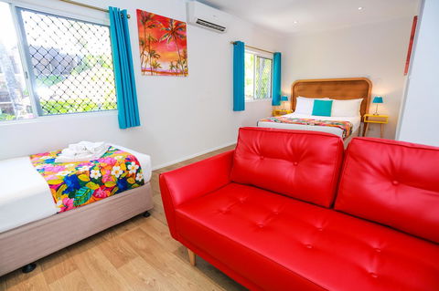 Port Douglas Motel - Yamba Accommodation 5