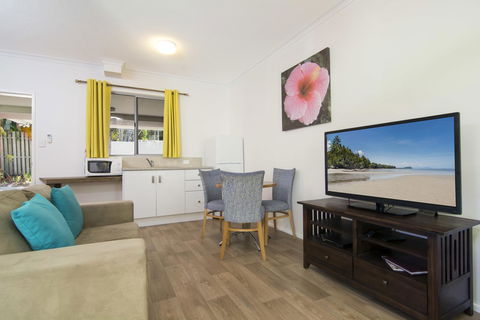 Port Douglas Motel - Yamba Accommodation 43