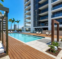 Qube Broadbeach - Yamba Accommodation