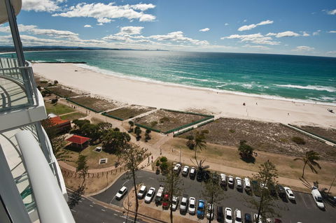 Reflections Tower Two - Yamba Accommodation 9