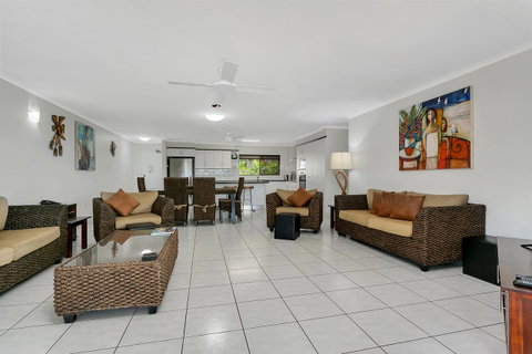 Roydon Beachfront Apartments - Yamba Accommodation 1