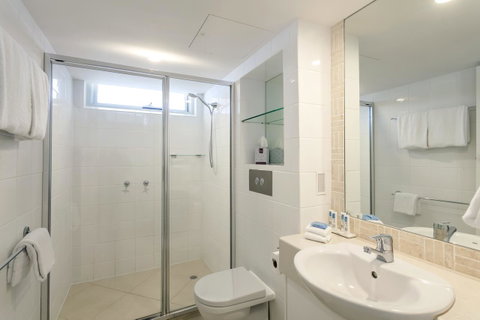 Maison Noosa - Yamba Accommodation 30
