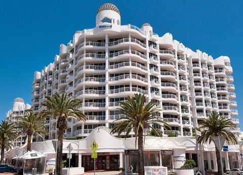 Broadbeach Holiday Apartments - Yamba Accommodation 42