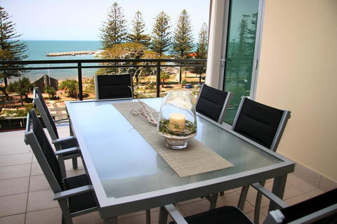 Proximity Waterfront Apartments - Yamba Accommodation 35