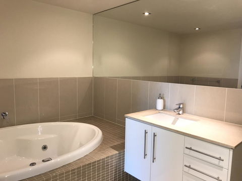 Proximity Waterfront Apartments - Yamba Accommodation 22