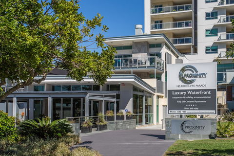 Proximity Waterfront Apartments - Yamba Accommodation 30