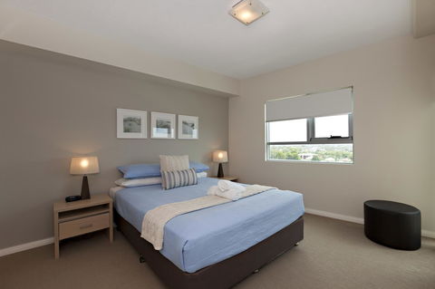 Proximity Waterfront Apartments - Yamba Accommodation 29
