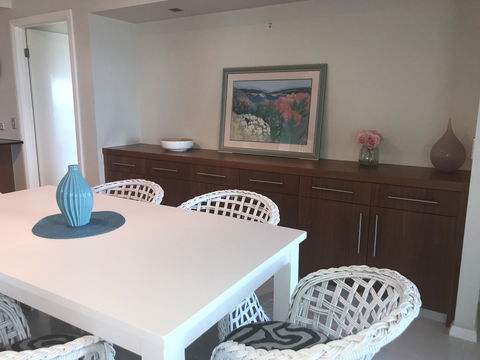 Proximity Waterfront Apartments - Yamba Accommodation 8