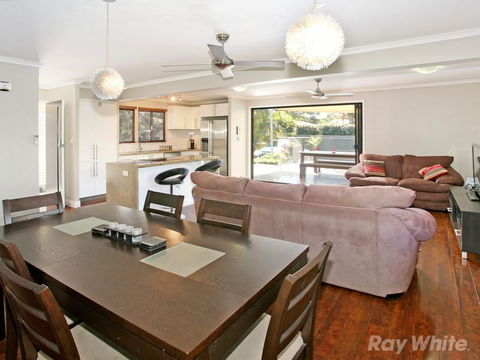 Beach House On Jones Parade, Central Coolum Beach - Yamba Accommodation 6