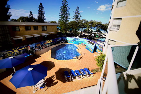 Grosvenor Beachfront Apartments Surfers Paradise - Yamba Accommodation 33