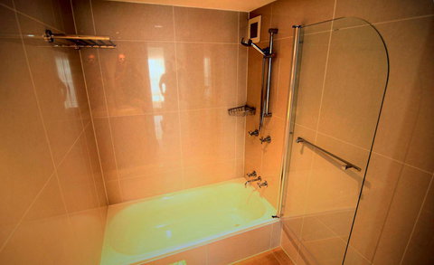 Grosvenor Beachfront Apartments Surfers Paradise - Yamba Accommodation 34