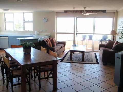 Grosvenor Beachfront Apartments Surfers Paradise - Yamba Accommodation 22