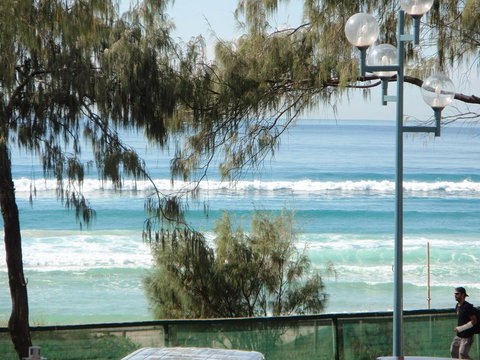 Grosvenor Beachfront Apartments Surfers Paradise - Yamba Accommodation 11