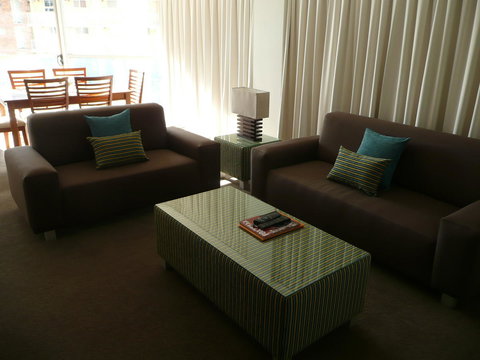 Grosvenor Beachfront Apartments Surfers Paradise - Yamba Accommodation 25