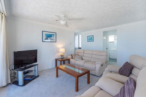 Columbia Beachfront Apartments On Rainbow Bay - Yamba Accommodation 5