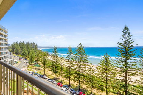 Columbia Beachfront Apartments On Rainbow Bay - Yamba Accommodation 26