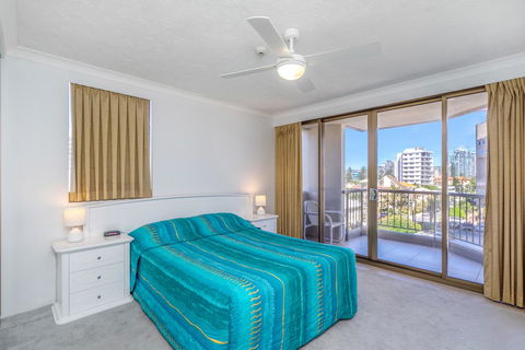 Columbia Beachfront Apartments On Rainbow Bay - Yamba Accommodation 17