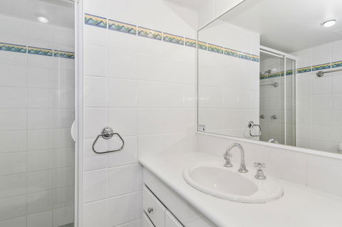 Columbia Beachfront Apartments On Rainbow Bay - Yamba Accommodation 31