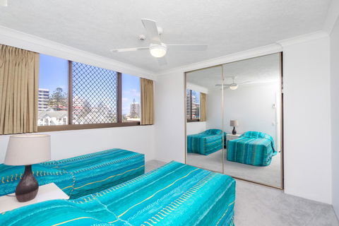 Columbia Beachfront Apartments On Rainbow Bay - Yamba Accommodation 11