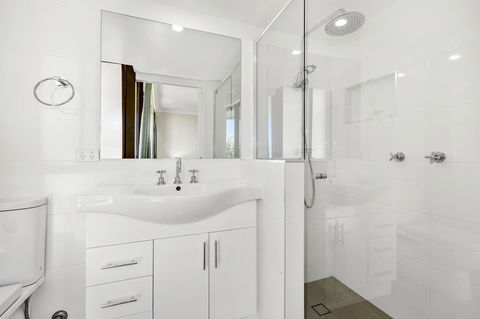 Columbia Beachfront Apartments On Rainbow Bay - Yamba Accommodation 19
