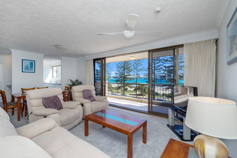 Columbia Beachfront Apartments On Rainbow Bay - Yamba Accommodation 12