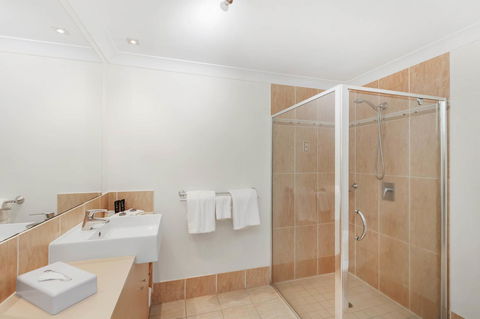 Mantra Aqueous On Port - Yamba Accommodation 14