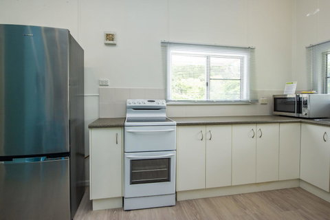 Kooyong Apartment 8 - Yamba Accommodation 7