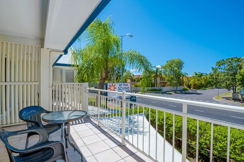 At The Sound Noosa Motel - Yamba Accommodation 33