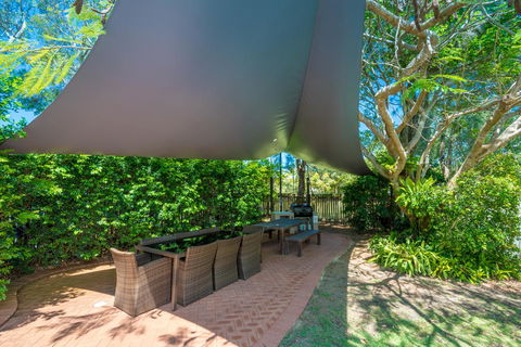 At The Sound Noosa Motel - Yamba Accommodation 3