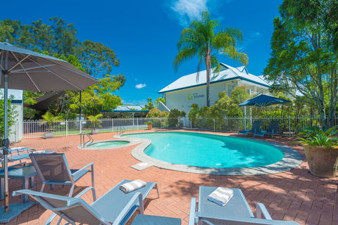 At The Sound Noosa Motel - Yamba Accommodation 0