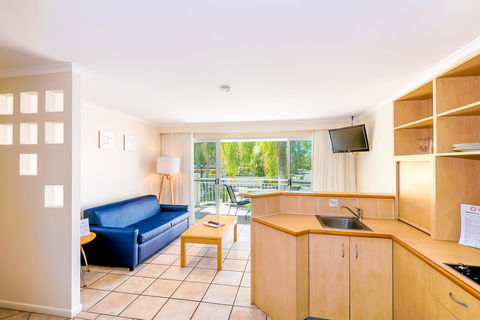 At The Sound Noosa Motel - Yamba Accommodation 25