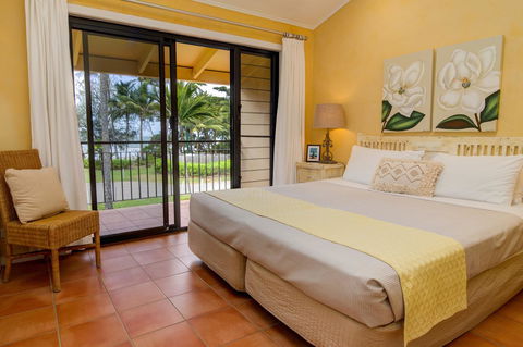 Number 2 On The Beach | Beautiful Beachfront Villa - Yamba Accommodation 15