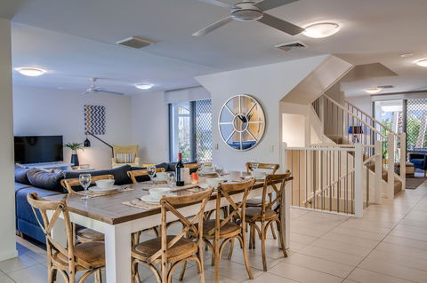 Coolum At The Beach - Yamba Accommodation 24