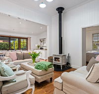 Frangipani House - Yamba Accommodation