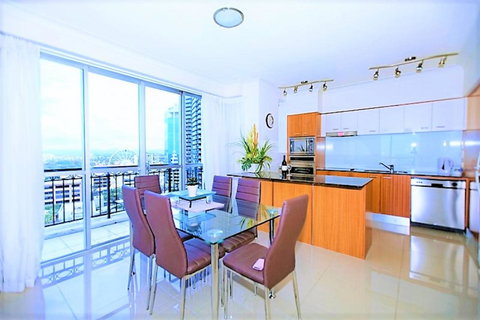 The Towers Of Chevron Renaissance - Holidays Gold Coast - Yamba Accommodation 29